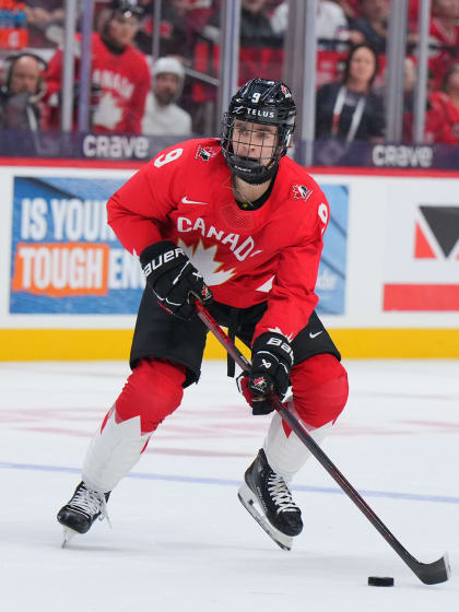 Gavin McKenna motivated to help Canada rebound at World Junior Championship