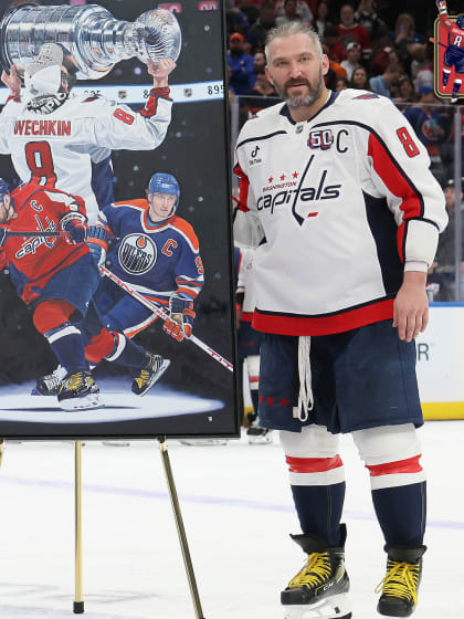 Alex Ovechkin gifted painting after breaking NHL goals record